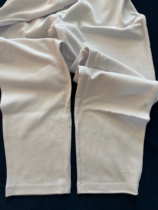 Appleseed's White High-Waist Straight Leg Pants. - Picture 3 of 6